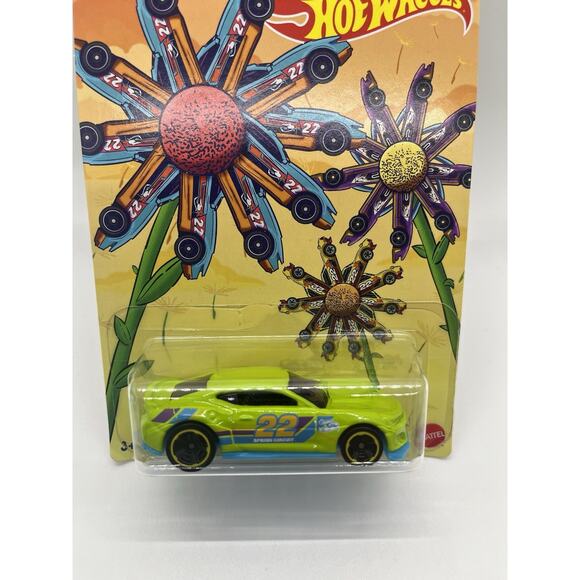 2022 Hot Wheels Spring Series 3/5 2017 Camaro Zl1 Green New - Picture 2 of 3